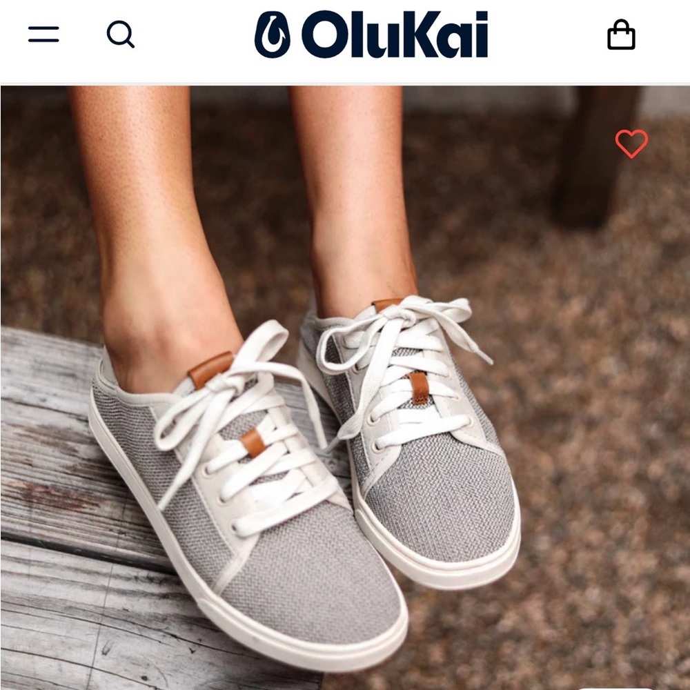 Olukai Women’s Peuhea Li Sneaker size 8 Color Tapa